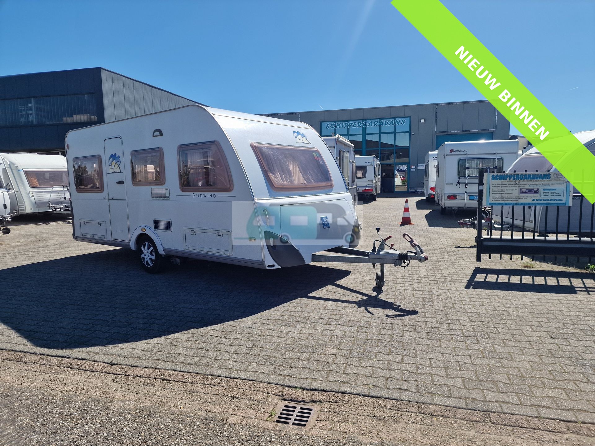 Knaus sudwind 450 TU 2004 Mover, voortent 